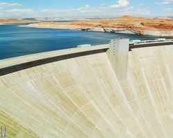 Arizona - Page - Glen Canyon Dam