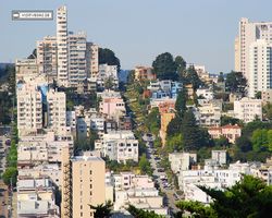 California - San Francisco - Lombard Street