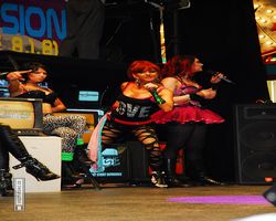 Nevada - Las Vegas - Fremont Street Experience - Absolutely 80s - 2011