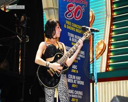 Nevada - Las Vegas - Fremont Street Experience - Absolutely 80s - 2011