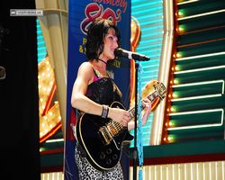 Nevada - Las Vegas - Fremont Street Experience - Absolutely 80s - 2011