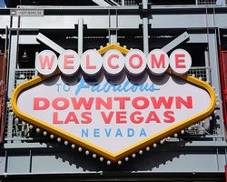 Nevada - Las Vegas - Fremont Street Experience - Slotzilla