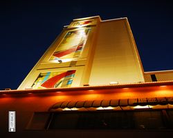 Nevada - Las Vegas - Hotels & Casinos - Golden Nugget