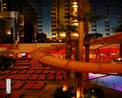 Nevada - Las Vegas - Hotels & Casinos - Golden Nugget