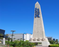 Nevada - Las Vegas - Hotels & Casinos - Luxor