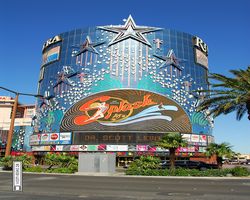 Riviera Hotel & Casino